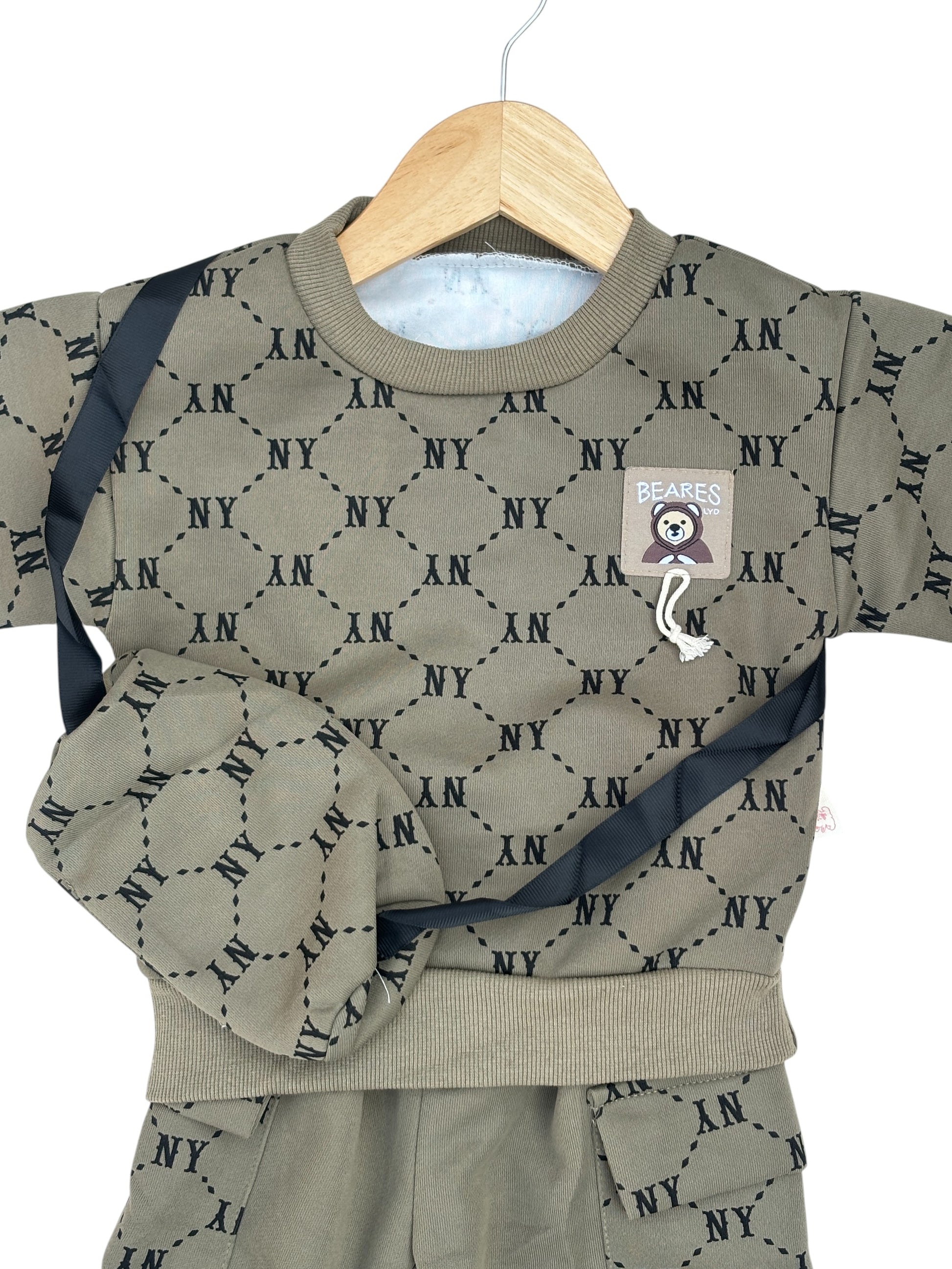 3 Boys Sweatshirt & Joggers with (1 Bag)_kidzysmile