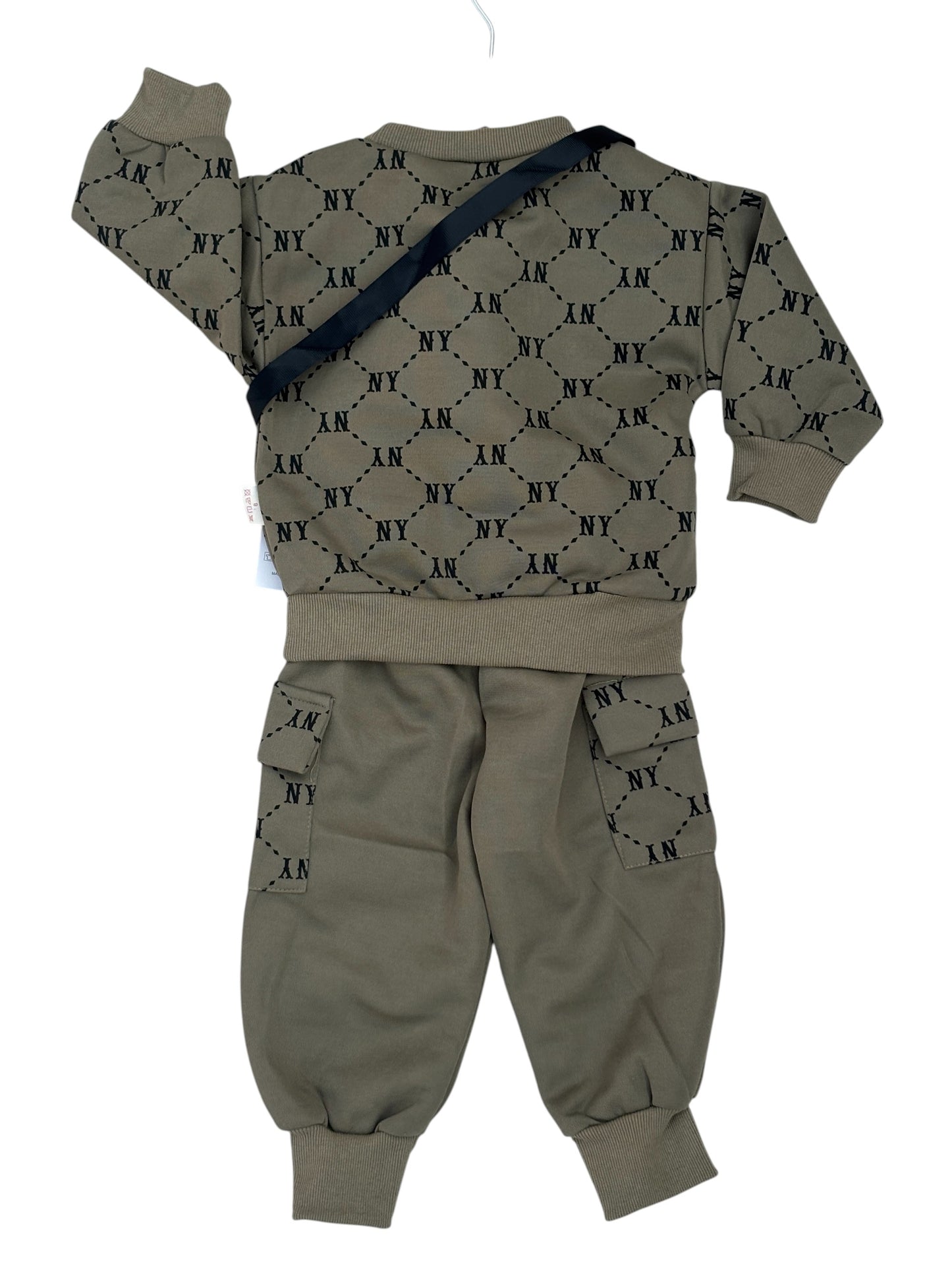 5 Boys Sweatshirt & Joggers with (1 Bag)_kidzysmile